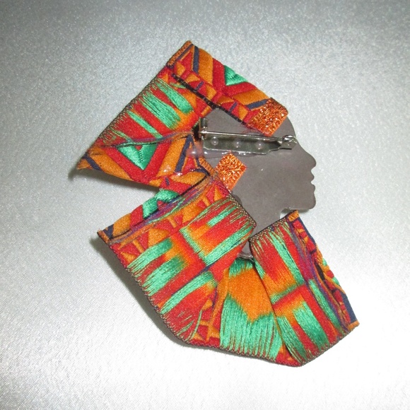 AFRICAN QUEEN BROOCH – JEWELRY - Picture 2 of 3